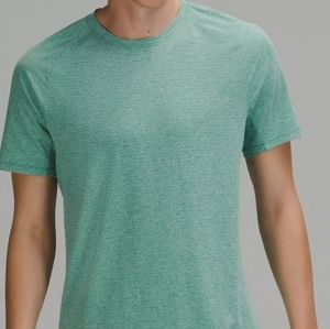 Lululemon Drysense SS. Size L. Teal. RARE COLOR!